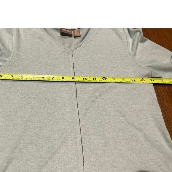 Chicos Size 0 Blue Top Tee Long Sleeve V-Neck Silver Accent Lightweight - Picture 5 of 7